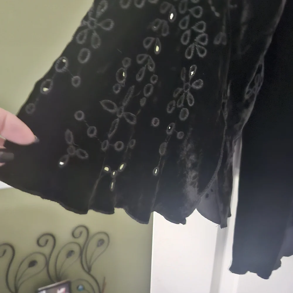 Johnny Was Black Velvet Blouse with Multicolor Embroidery - Picture 5 of 5
